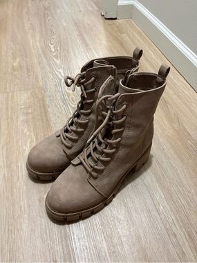 Fall boots